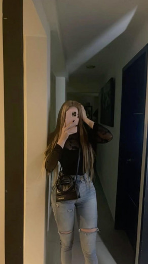 Escort Stacy
