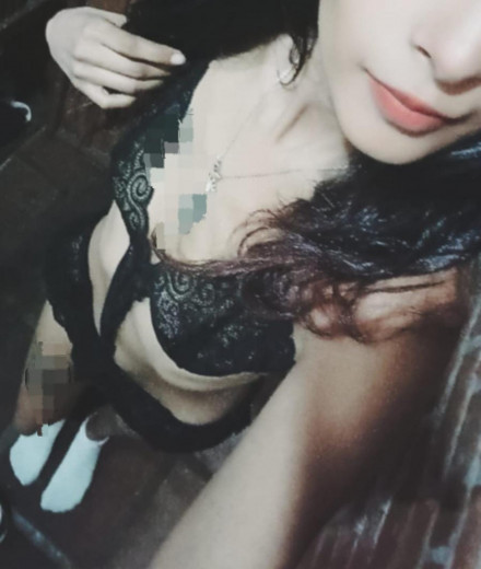 Escort Isabel M